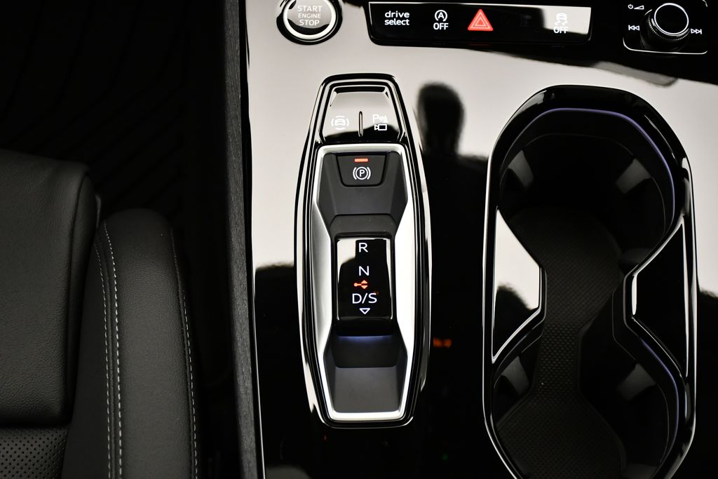 Thumbnail: 2025 Audi A5 - 30