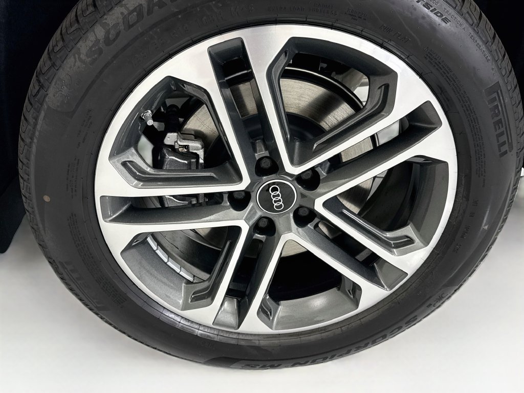 Thumbnail: 2026 Audi Q5 - 30