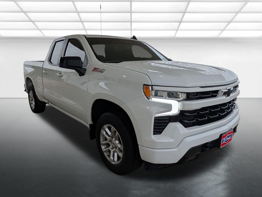 Summit White 2023 Chevrolet Silverado 1500 Pickup Truck Four-Wheel Drive Automatic