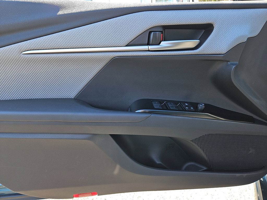 Thumbnail: 2026 Toyota Camry - 11