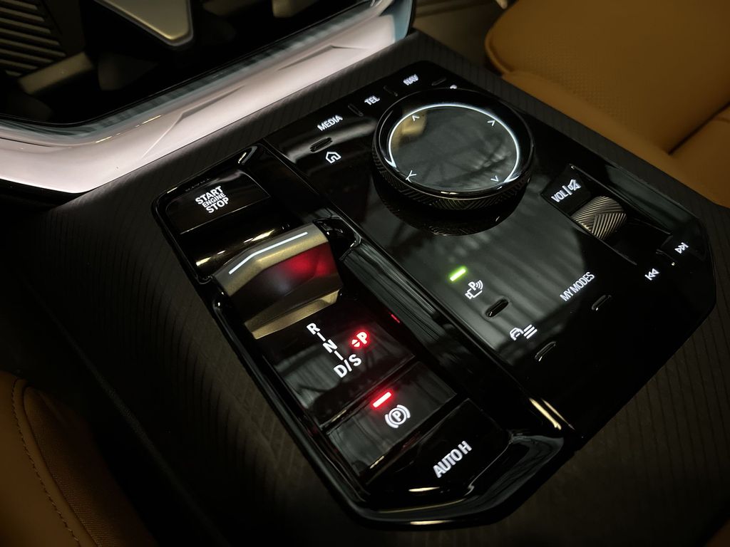 Thumbnail: 2026 BMW X3 - 20