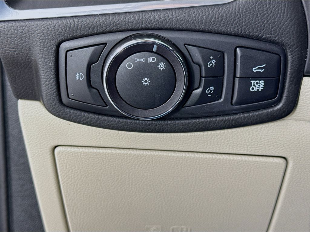 Used Car 2022 Ford Edge  Titanium For Sale Under $30,000 In Austin, Texas