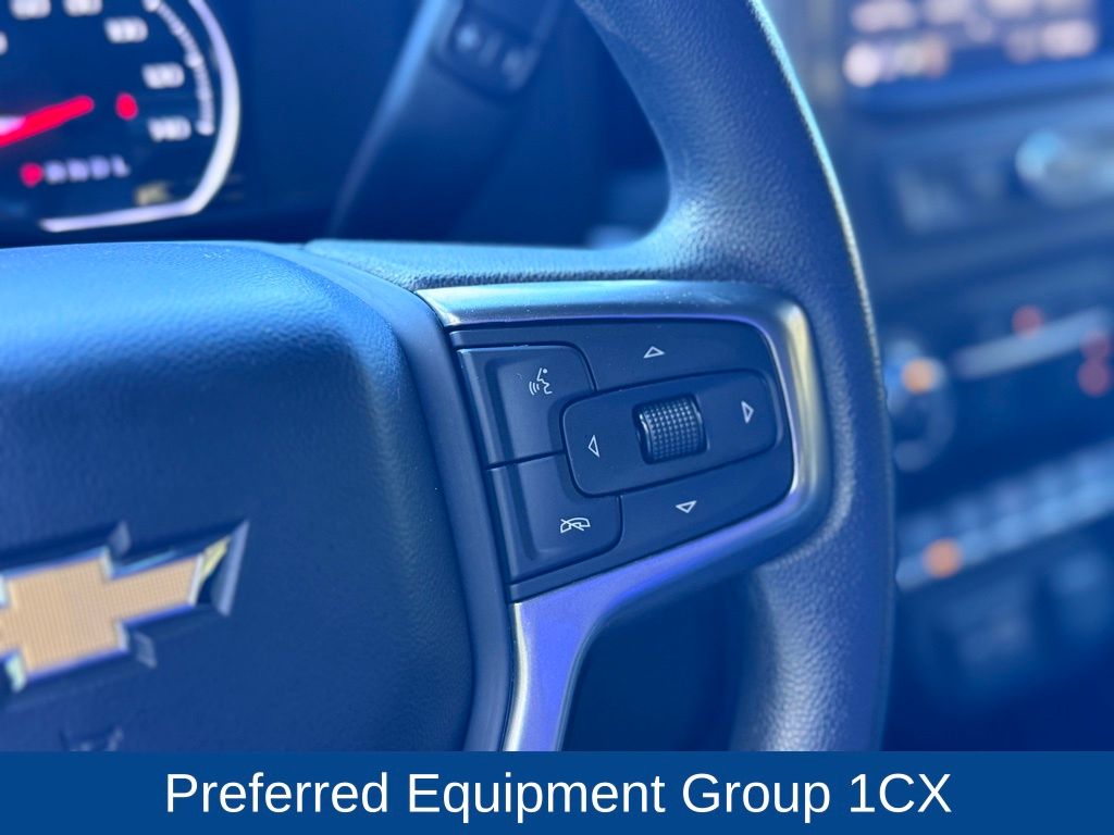 2022 Chevrolet Silverado 1500 LTD 2WD Crew Cab Short Bed Custom