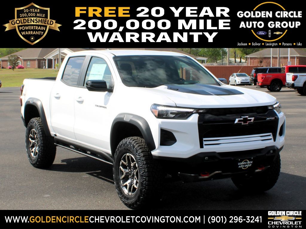 Summit White 2026 Chevrolet Colorado ZR2 Crew Cab 4WD Pickup Truck Four-Wheel Drive 8-Speed Automatic