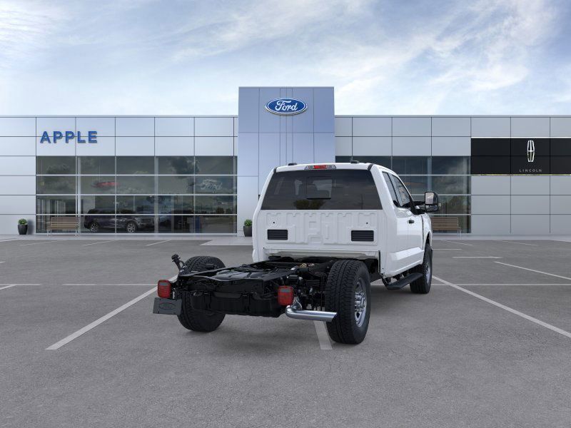2026 Ford F-350 Chassis XL