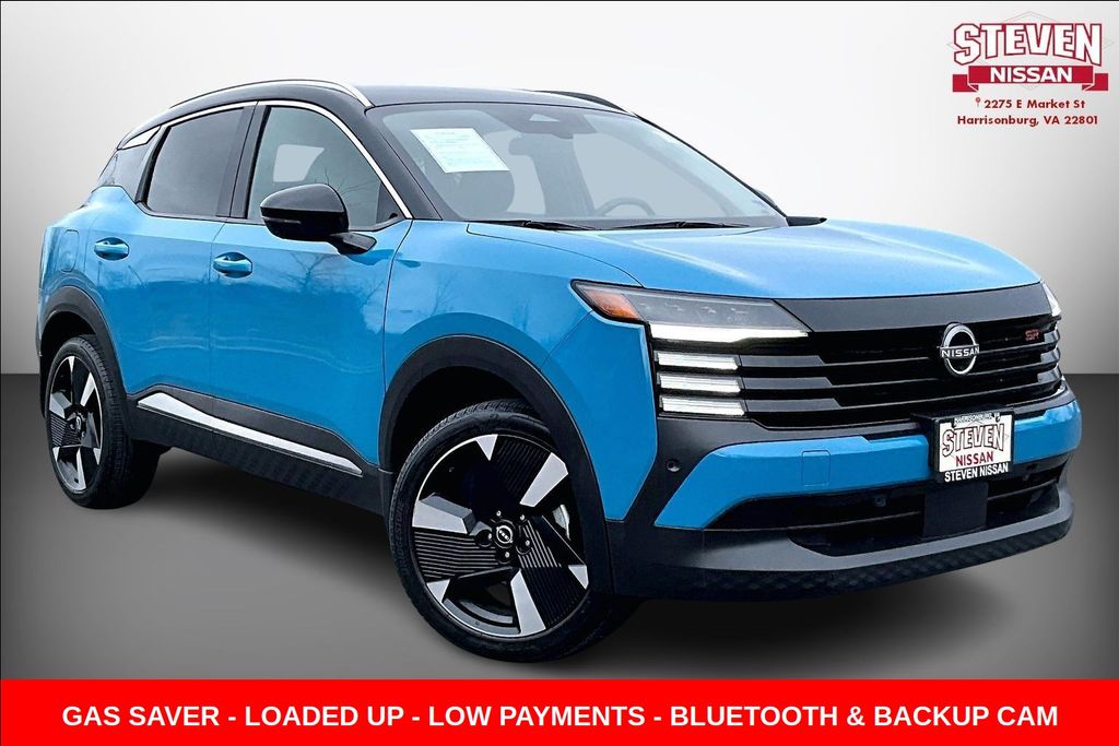 2025 Nissan Kicks SR AWD