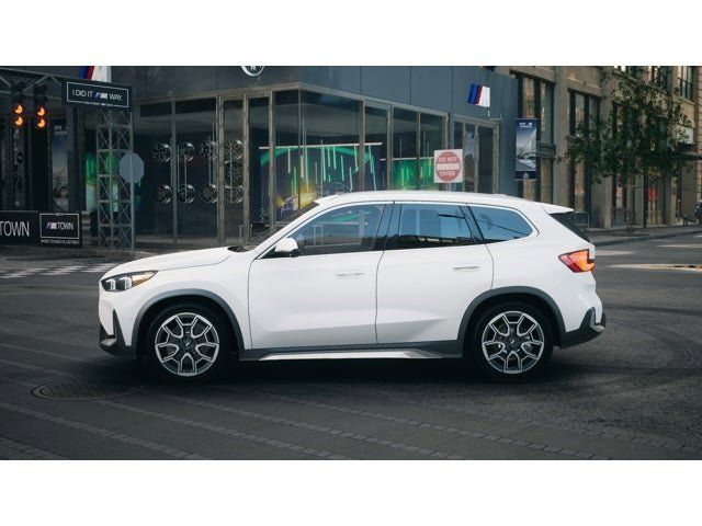 Thumbnail: 2025 BMW X1 - 4