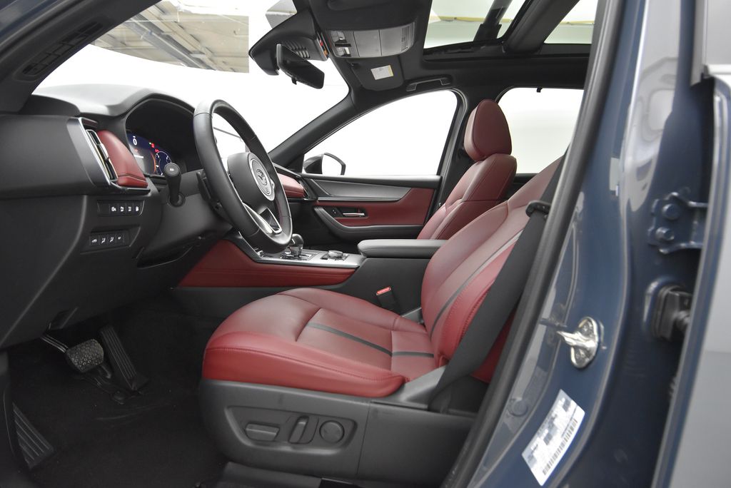 2025 Mazda CX-70 PHEV Premium Plus photo