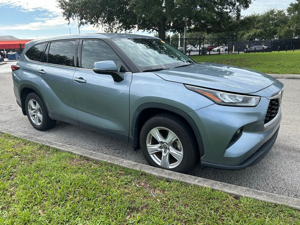 Thumbnail: 2020 Toyota Highlander - 7