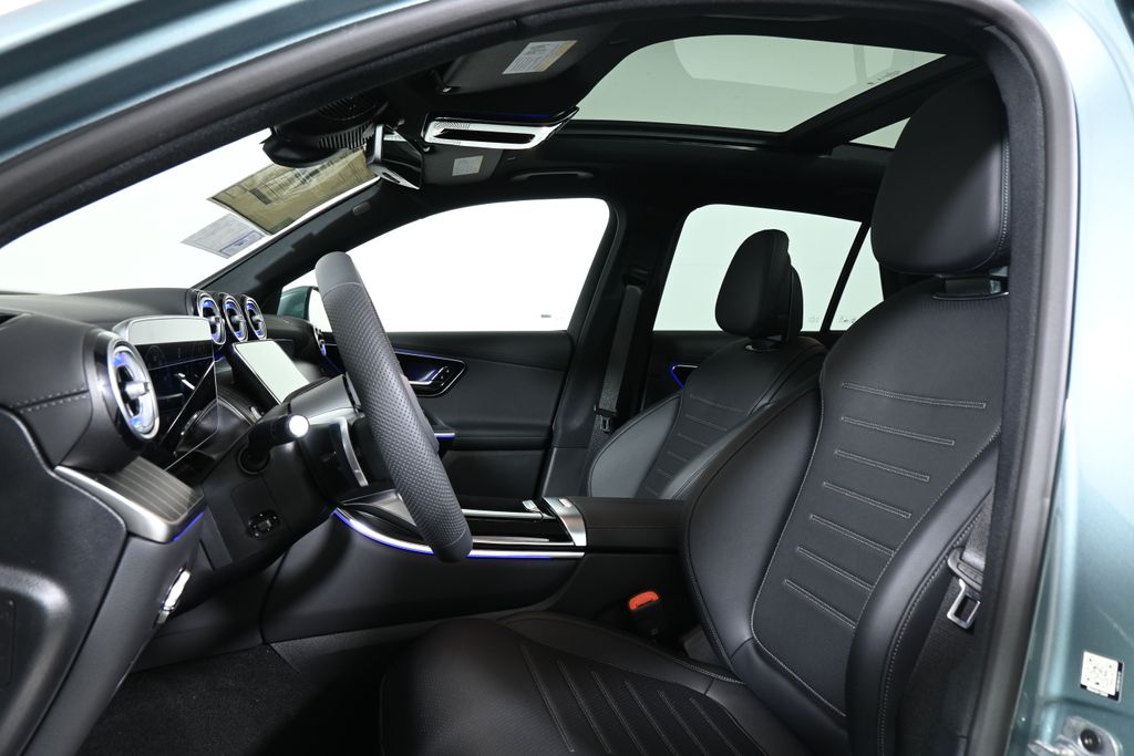 Thumbnail: 2026 Mercedes-Benz GLC - 13