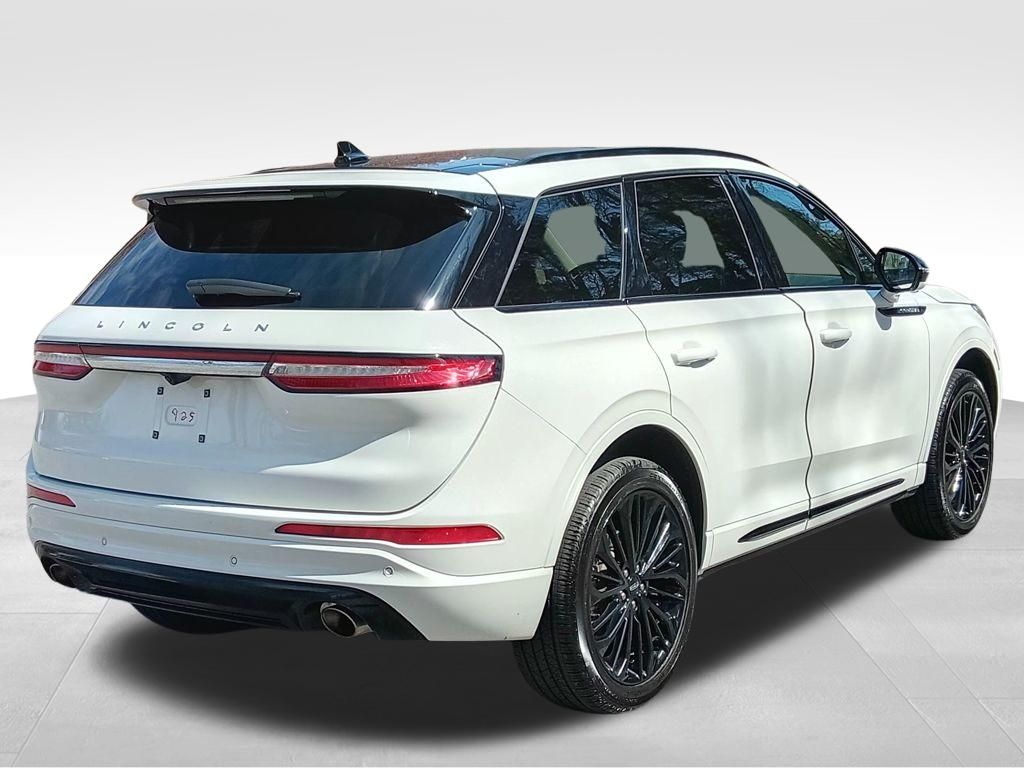 2025 Lincoln Corsair Reserve