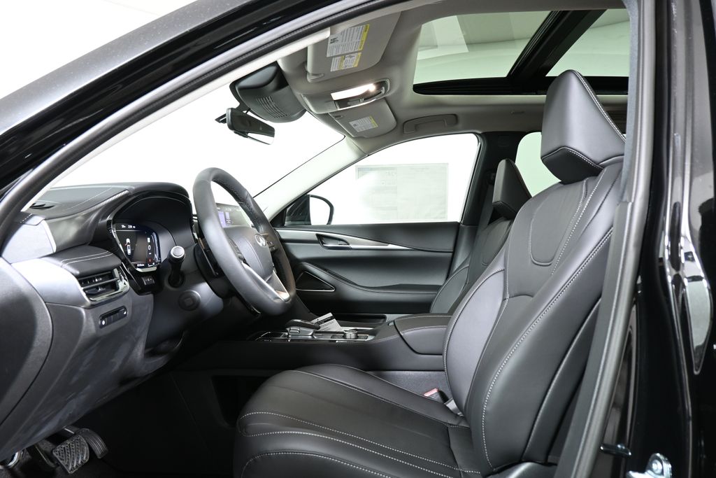 2025 INFINITI QX60 Luxe 3