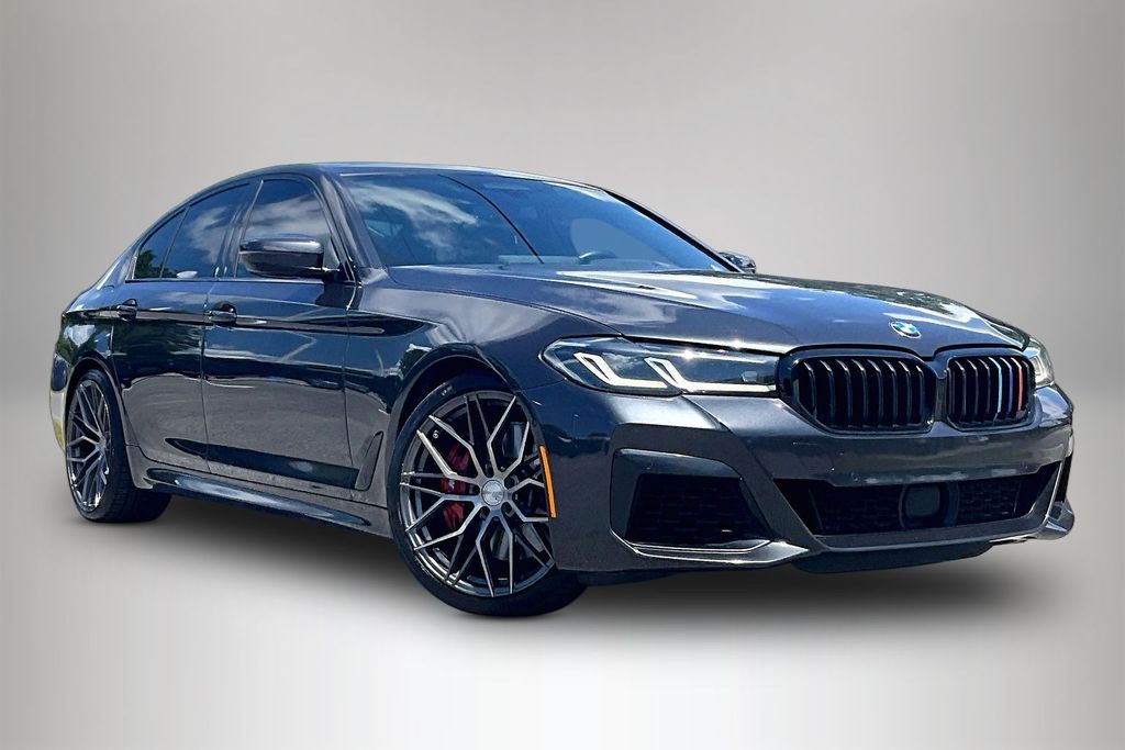 Carbon Black Metallic 2022 BMW 5 Series Sedan All-Wheel Drive 8-Speed Automatic