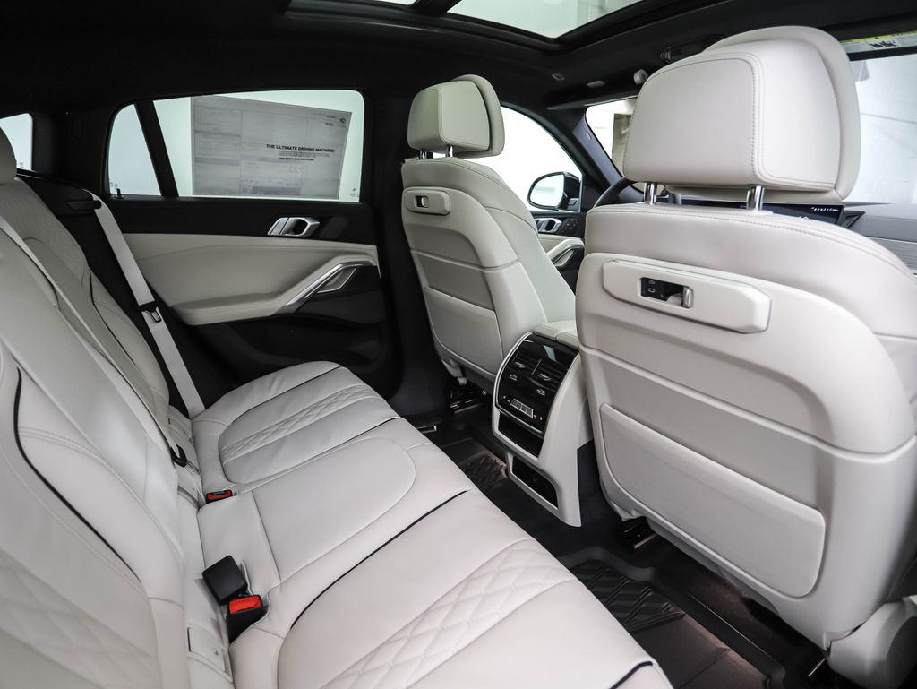 Thumbnail: 2026 BMW X6 - 27