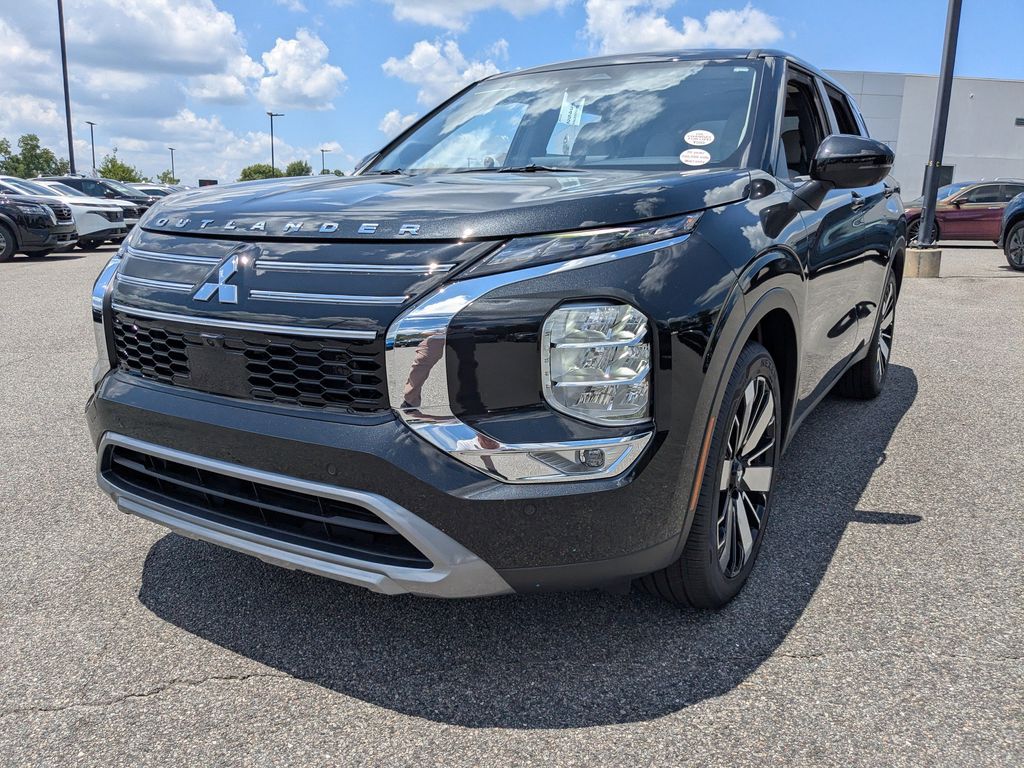 New 2025 Mitsubishi Outlander SUV