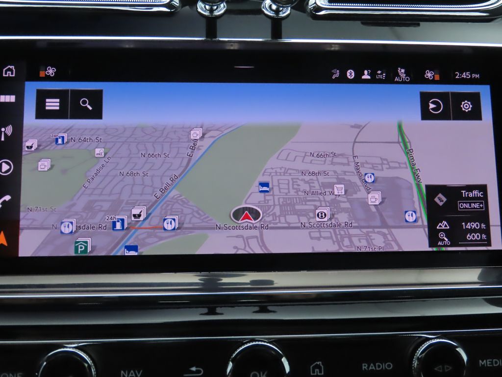 Thumbnail: 2023 Bentley Bentayga - 15