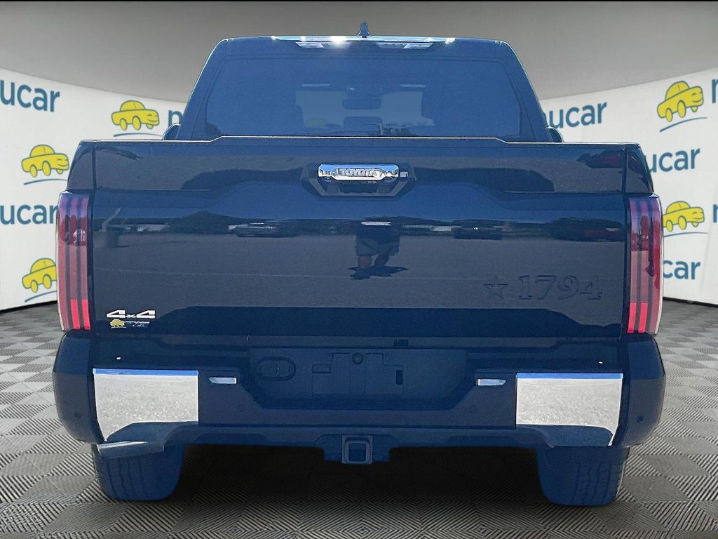 2025 Toyota Tundra — photo 5