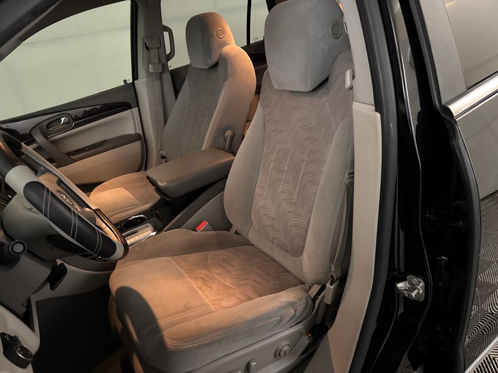 2016 Buick Enclave Convenience - Photo 17