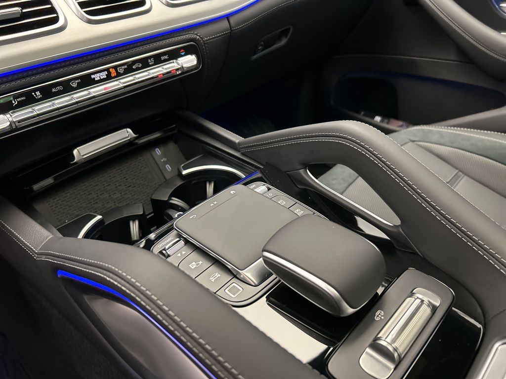 Thumbnail: 2026 Mercedes-Benz GLE - 20
