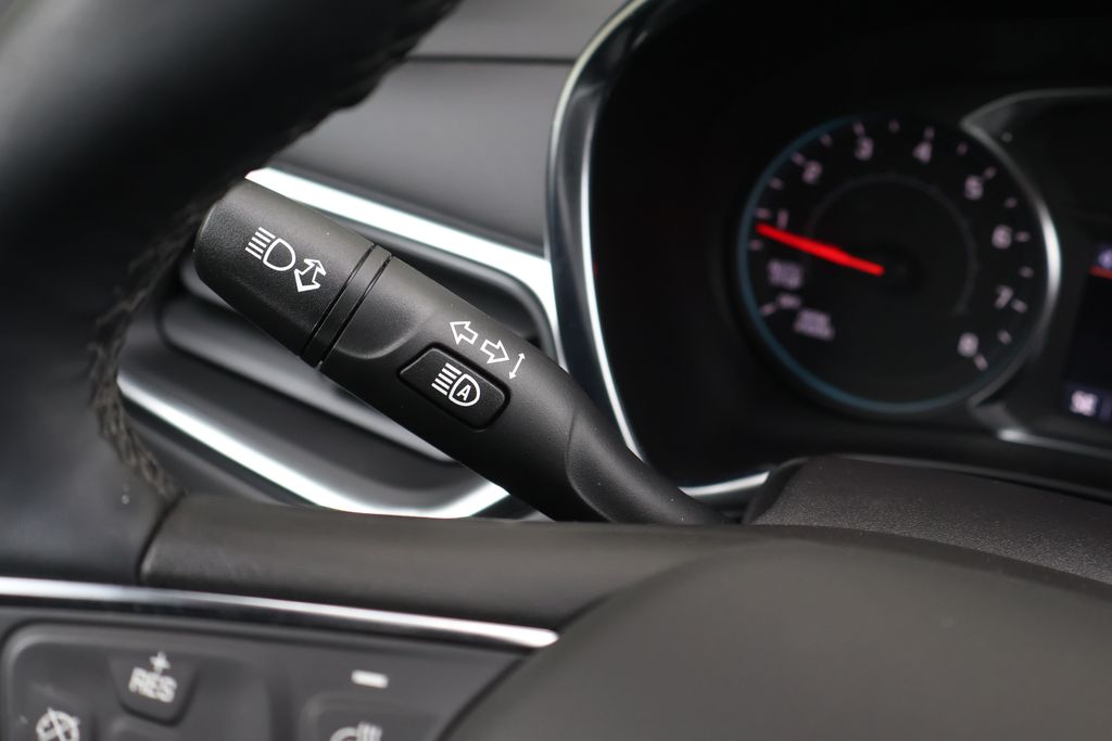 Thumbnail: 2024 Chevrolet Equinox - 26