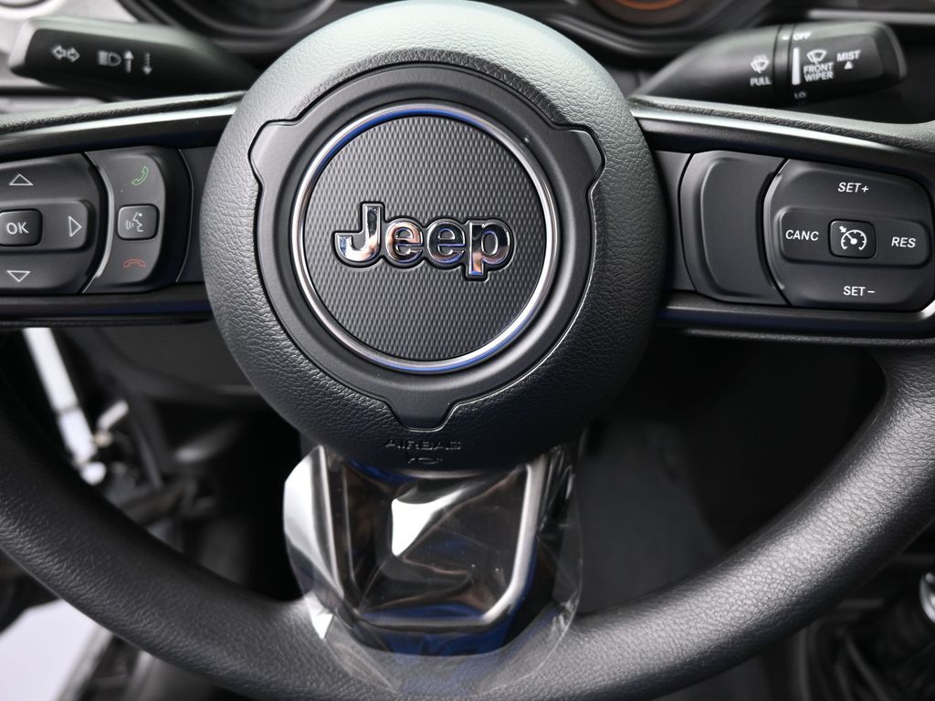 New 2026 Granite Crystal Metallic Clearcoat Jeep Sport image 23