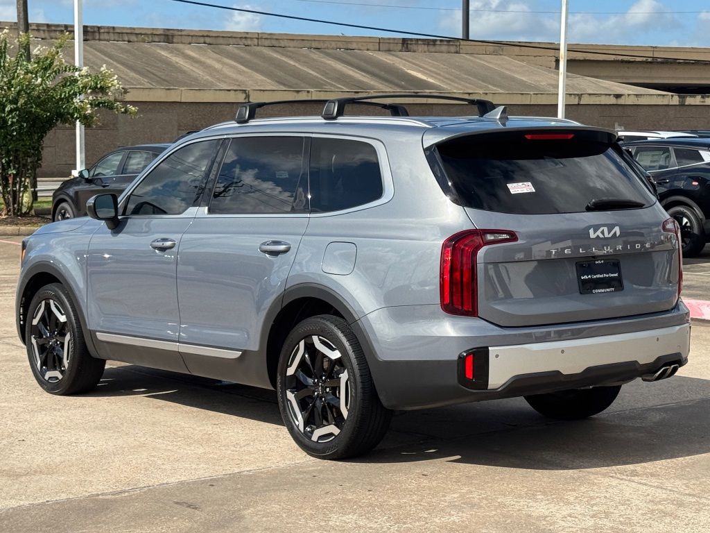 2024 Kia Telluride S Silver at Bayway Cadillac of The Woodlands