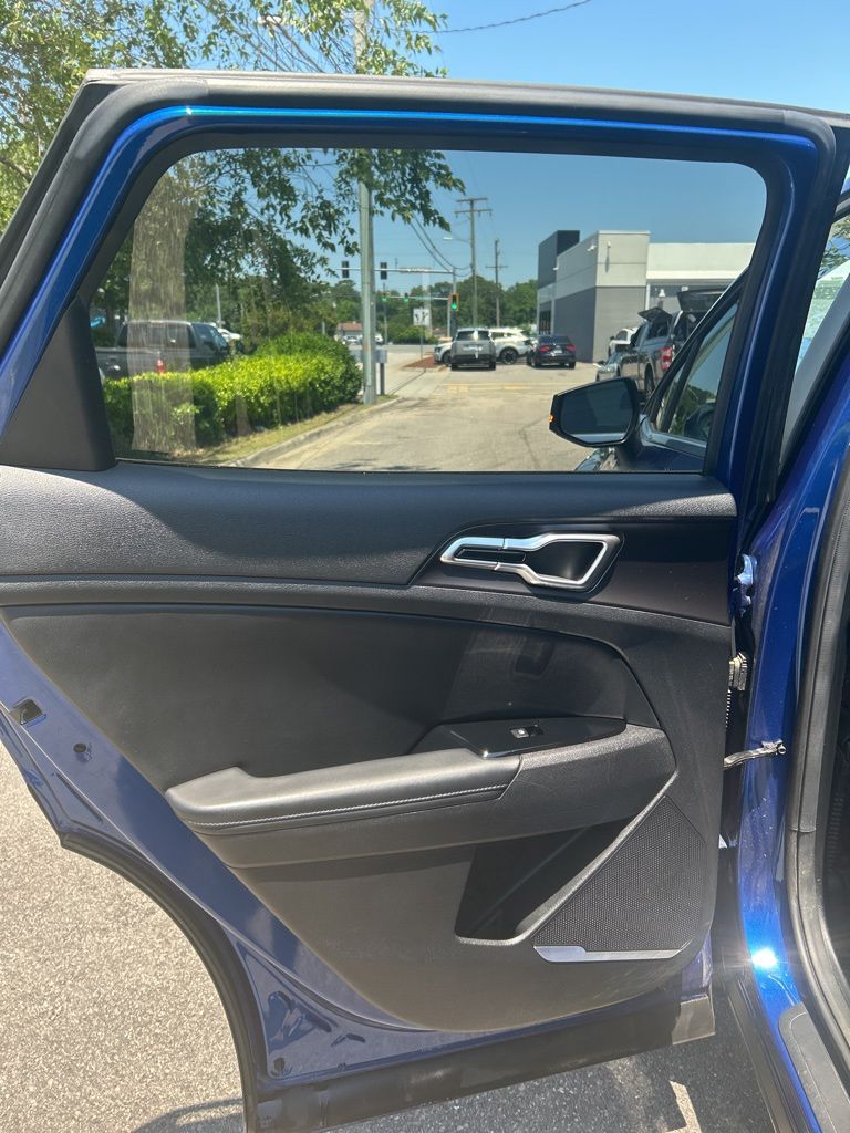 Used 2023 Blue Kia EX image 16