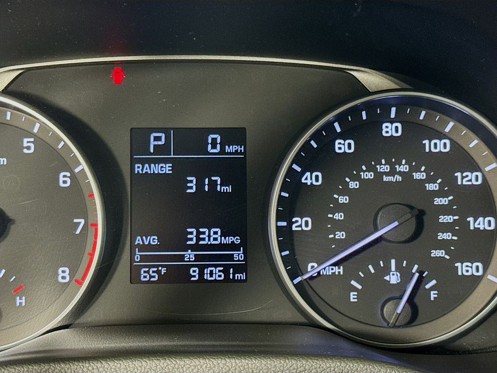 Used Car 2017 Hyundai Elantra  Se For Sale Under $10,000 In Austin, Texas