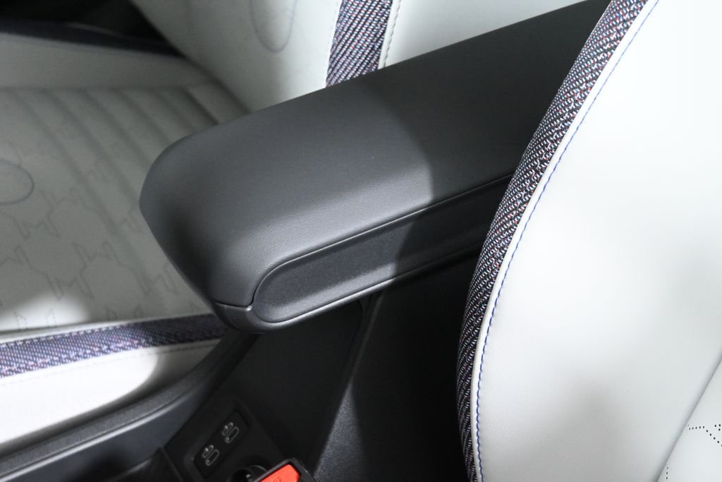 Thumbnail: 2026 MINI Cooper - 23