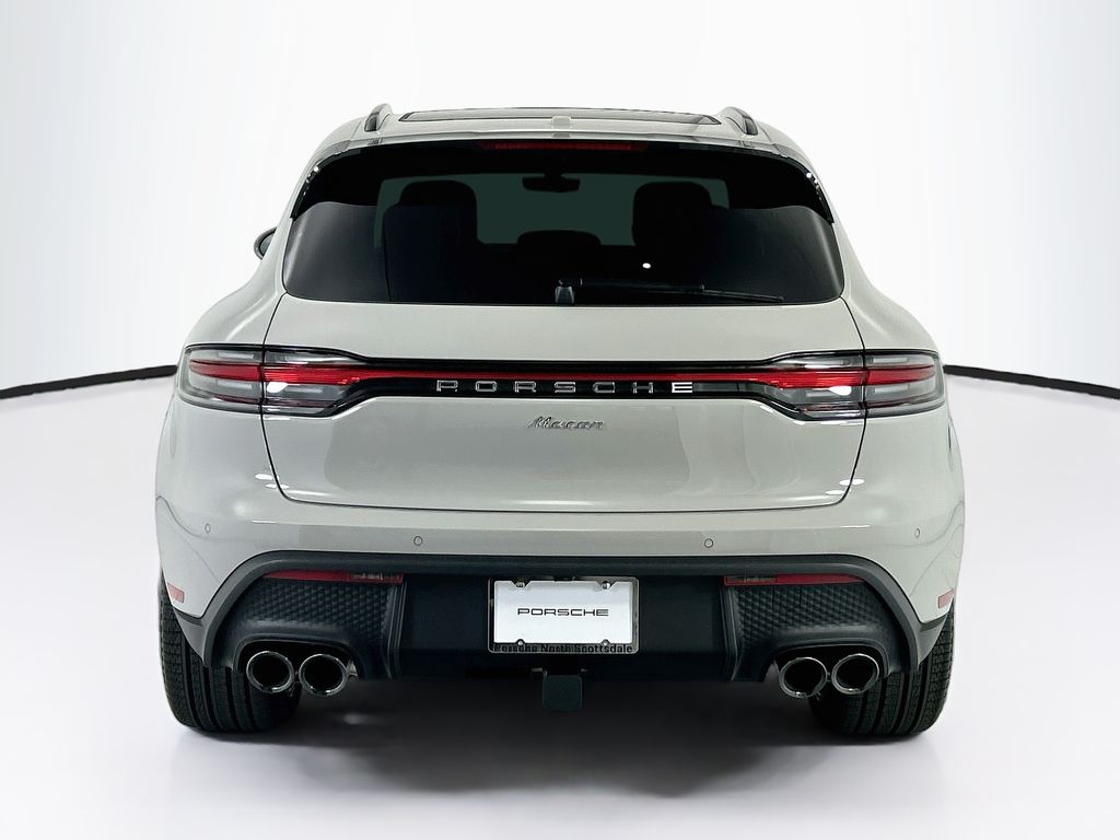 Thumbnail: 2026 Porsche Macan - 6