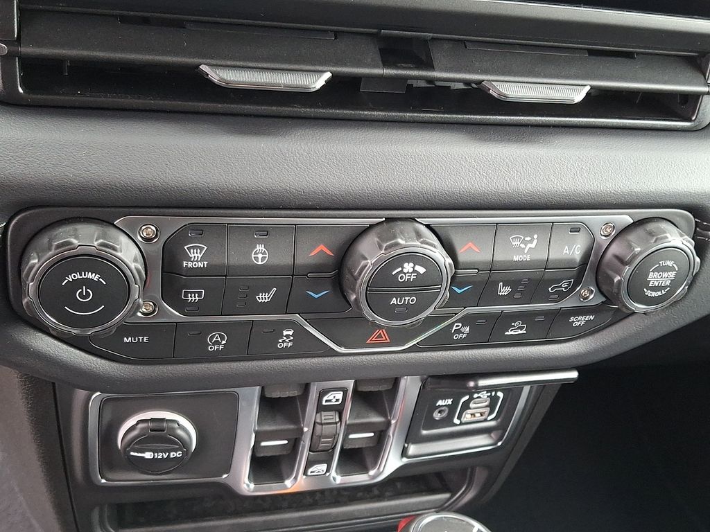 New 2026 Jeep Wrangler SUV