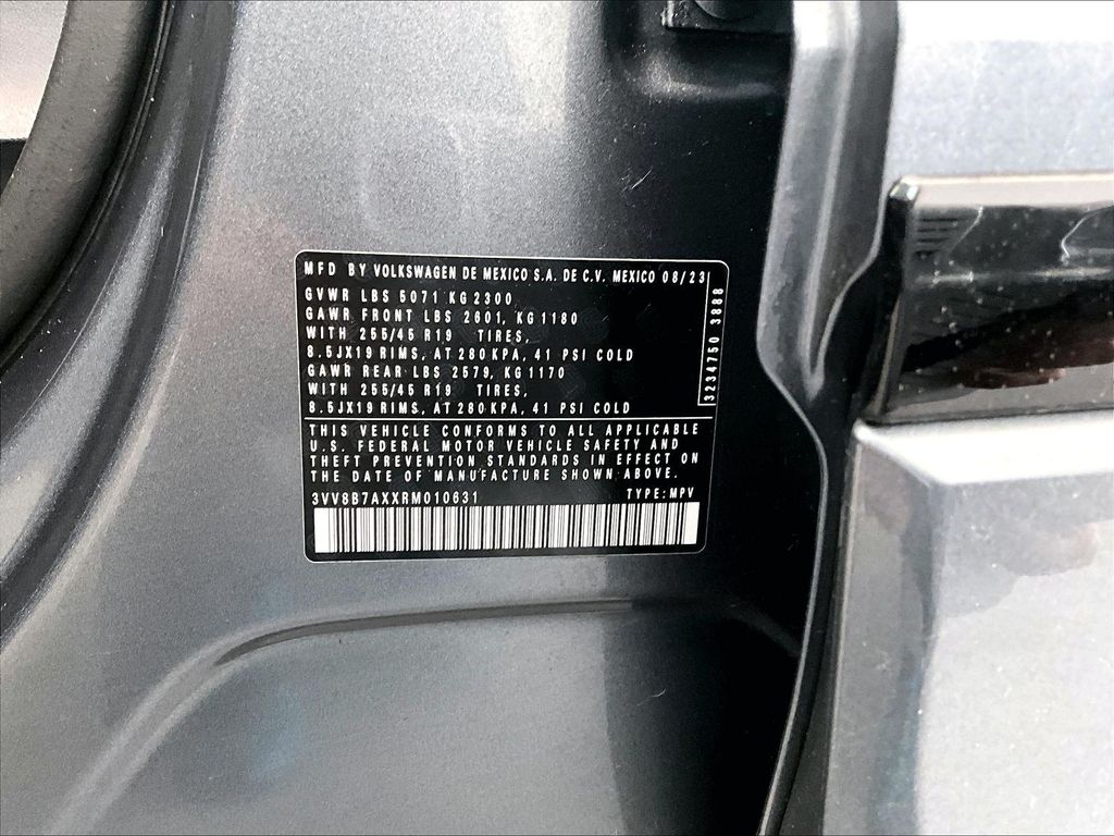 2024 Volkswagen Tiguan — photo 33