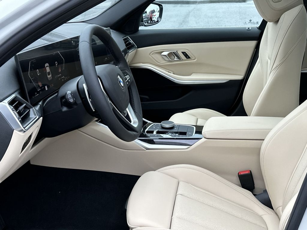 2024 BMW 3 Series 330i xDrive 11