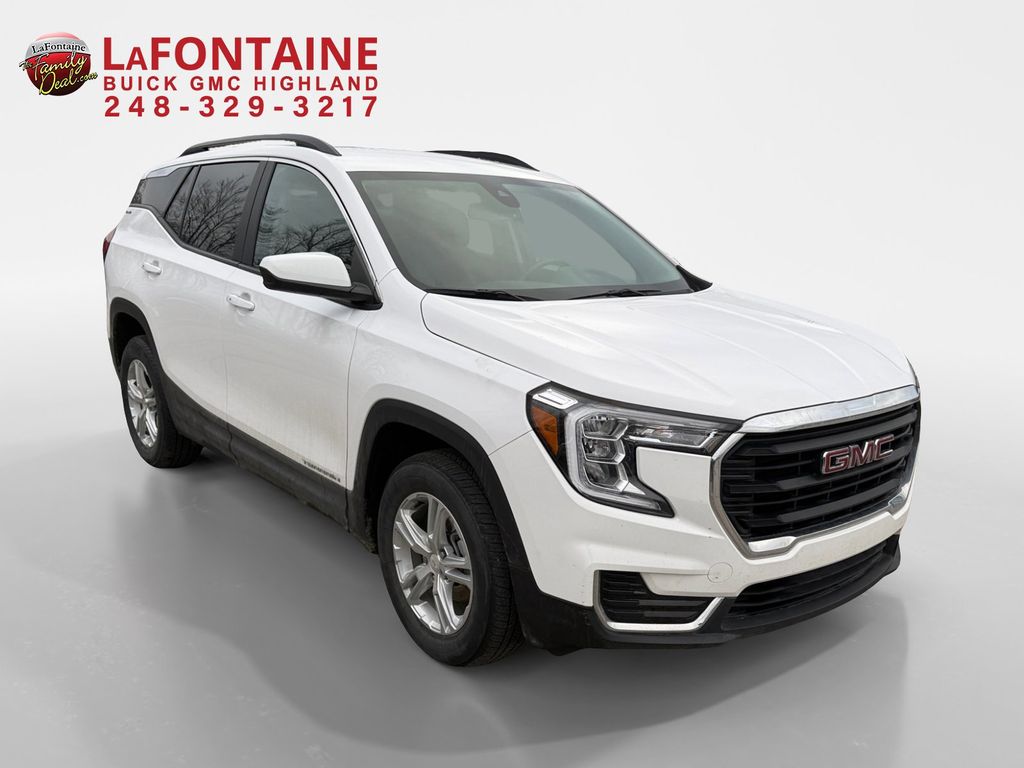 2022 GMC Terrain SLE 3