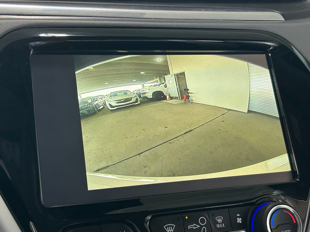 Used 2020 Summit White Chevrolet LT image 21