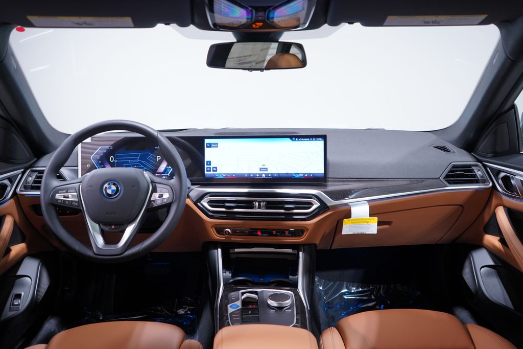 2024 BMW i4 eDrive40 10