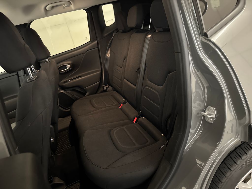 Certified Used 2022 Gray Jeep Latitude image 29