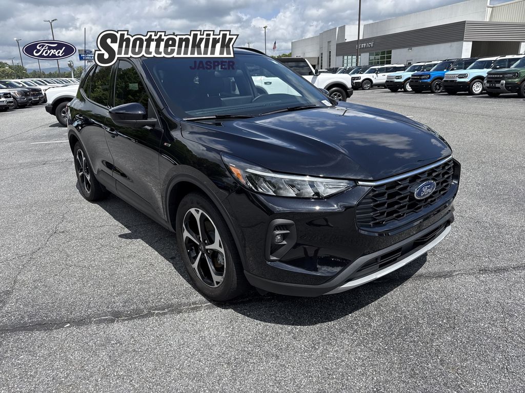 Agate Black Metallic 2025 Ford Escape Hybrid SUV / Crossover All-Wheel Drive Continuously Variable Transmission