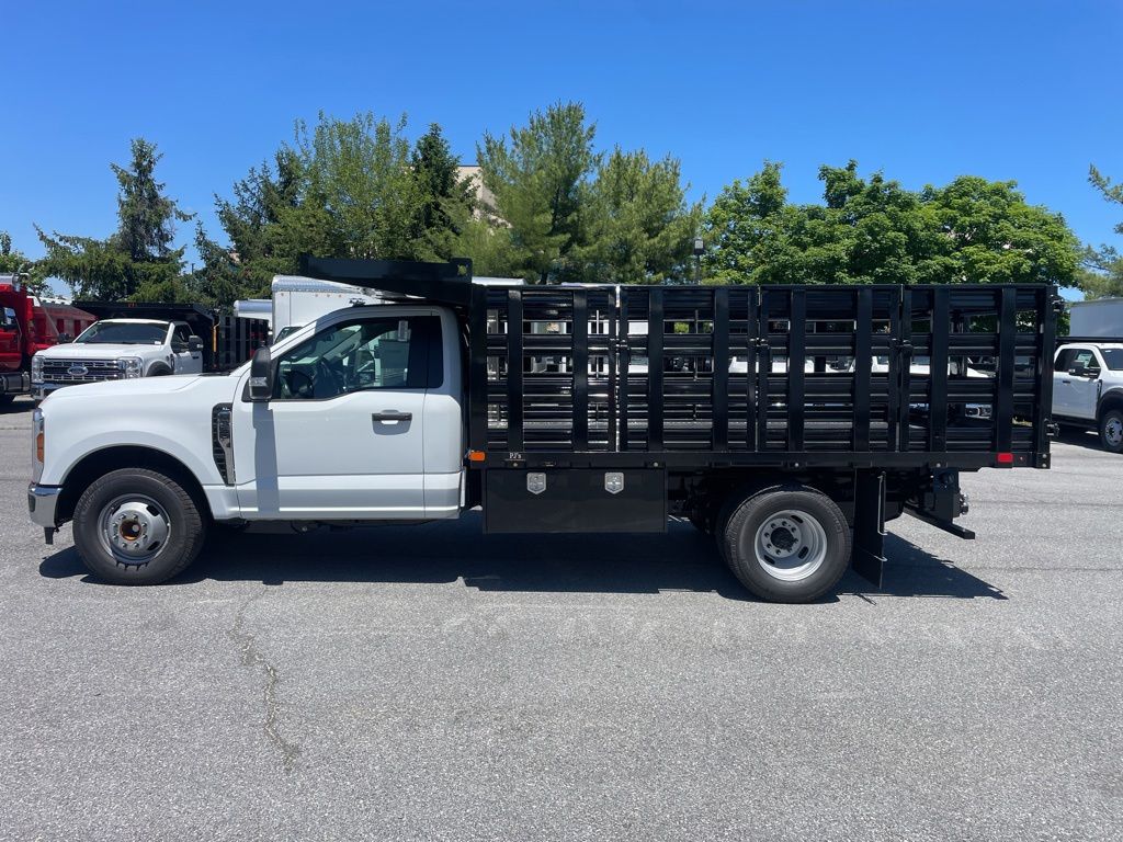 2026 Ford F-350 Chassis XL