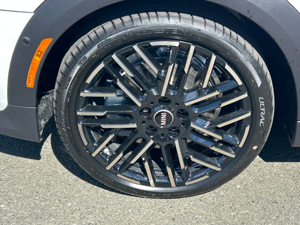 Thumbnail: 2026 MINI Cooper - 9