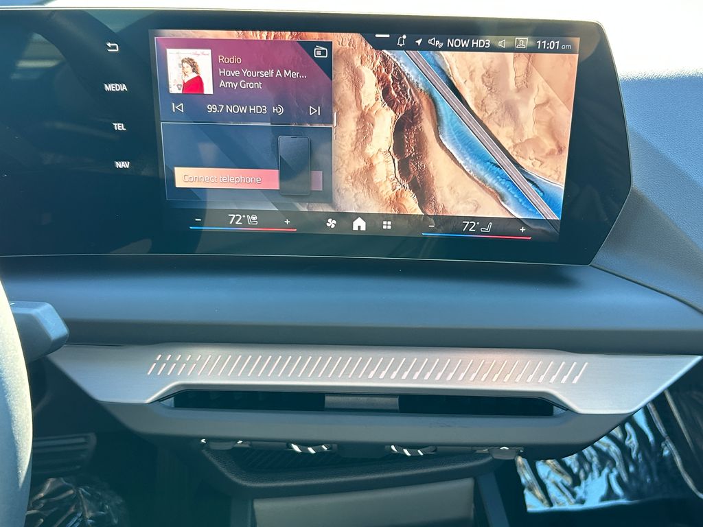 Thumbnail: 2025 BMW 2 Series - 25