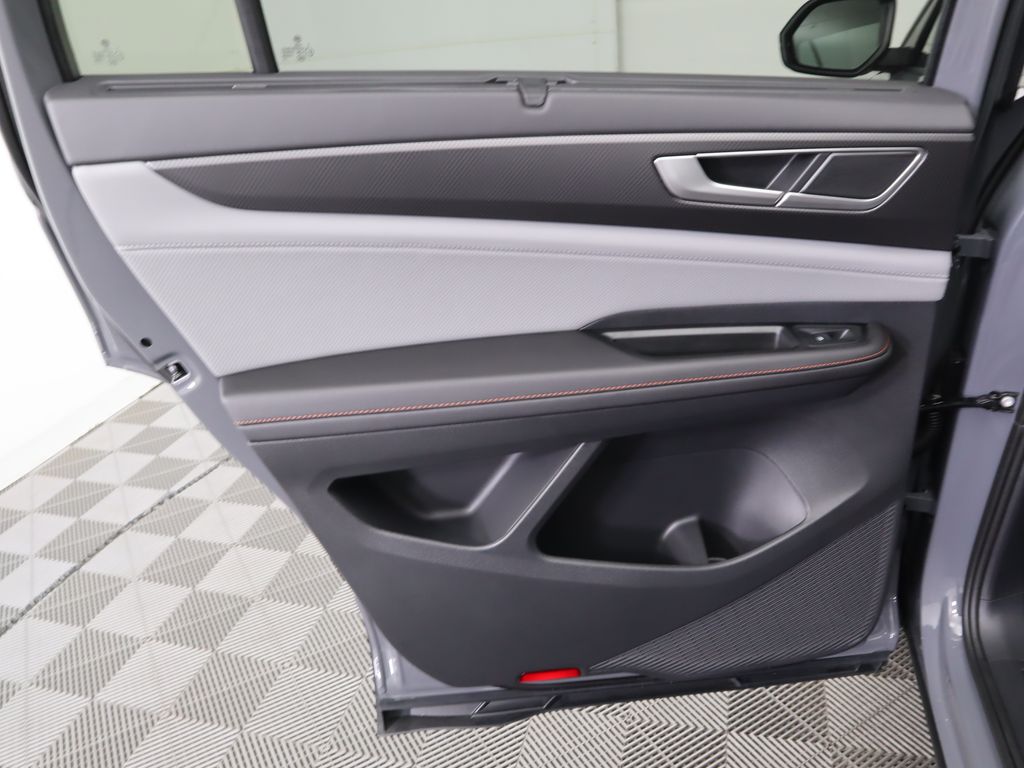 Thumbnail: 2025 Volkswagen Atlas - 28