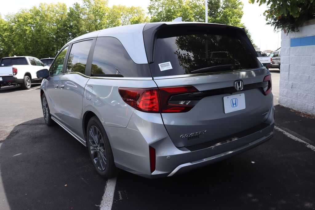 Thumbnail: 2025 Honda Odyssey - 3