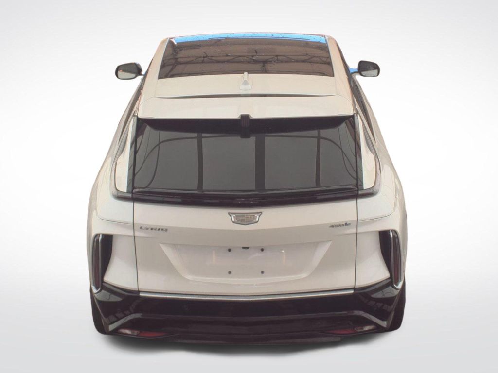 Used 2024 White Cadillac Tech image 4