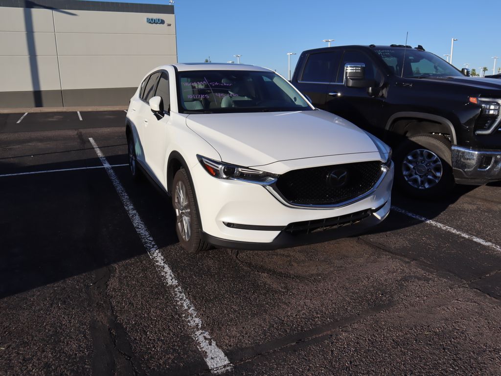 Thumbnail: 2021 Mazda CX-5 - 3