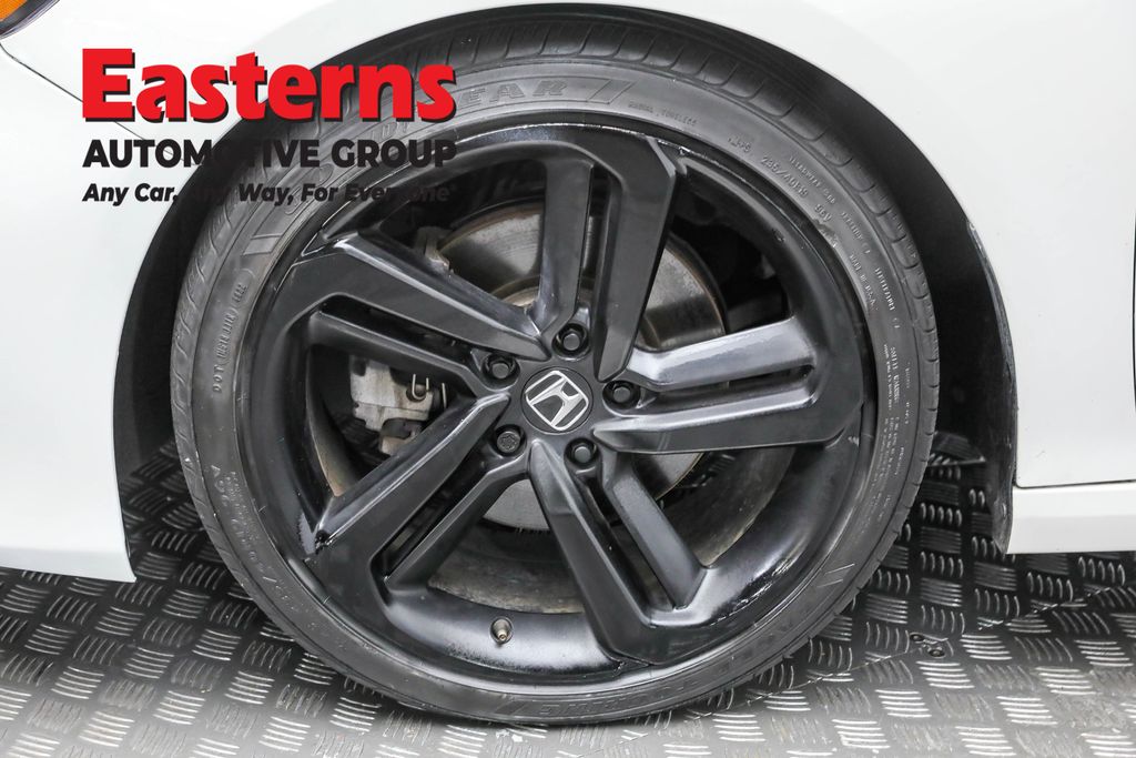 Used 2021 White Honda Sport Special Edition image 30