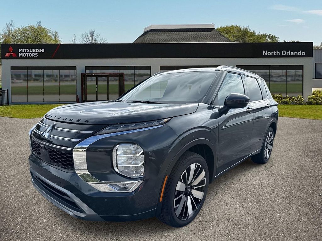 2025 Mitsubishi Outlander SEL