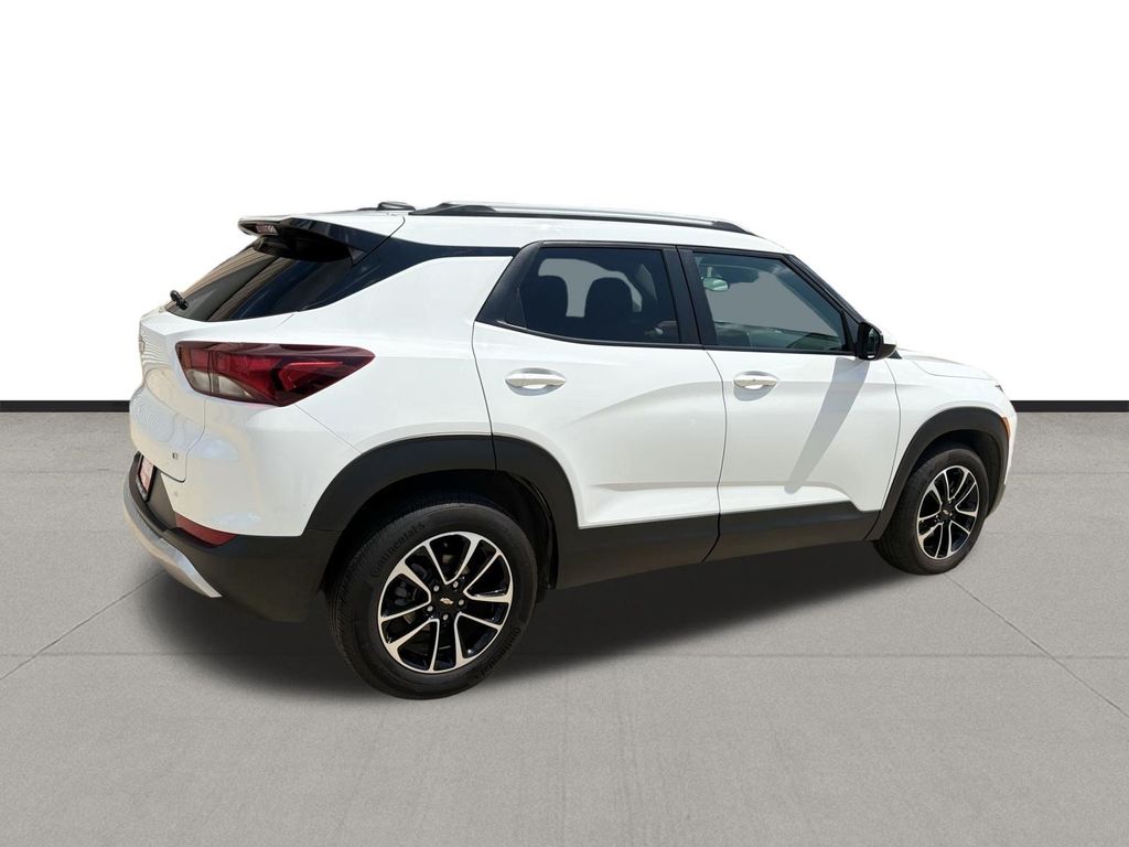 2024 Chevrolet TrailBlazer LT White at Traditions Chevrolet