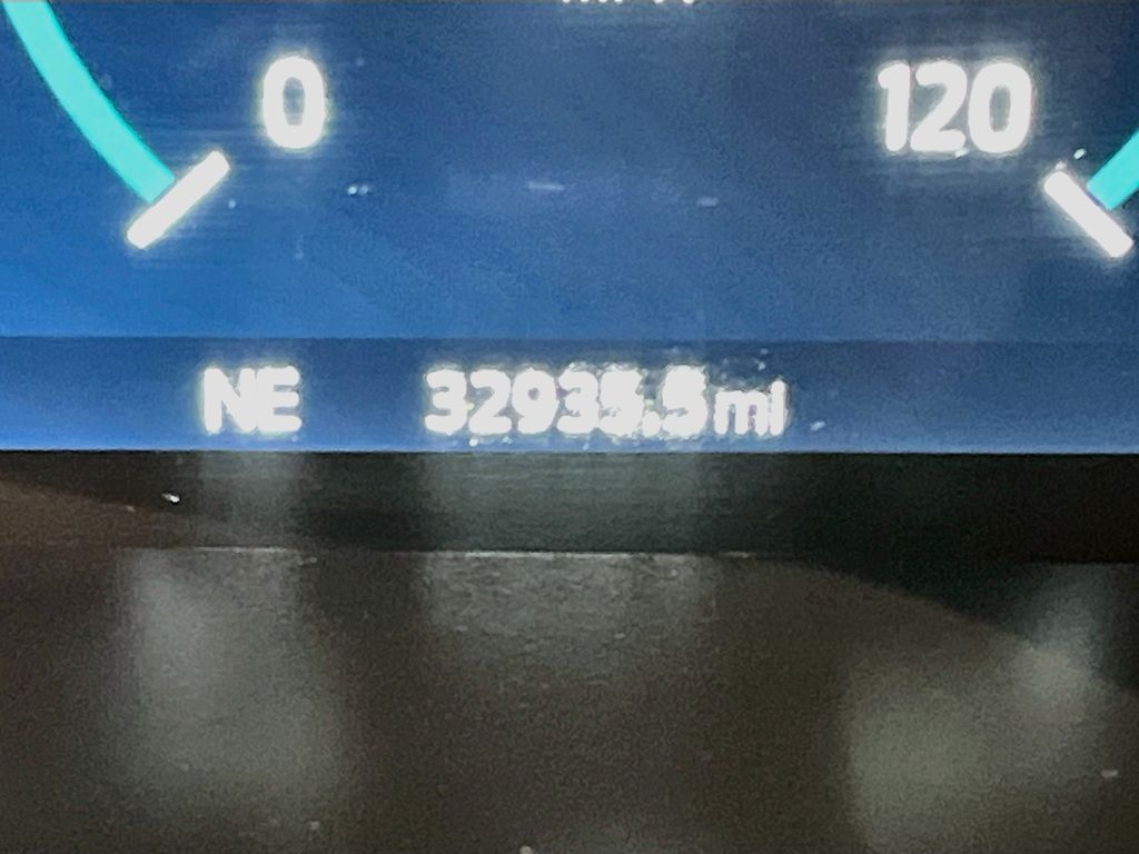 Used 2023 Blue Metallic Ford Platinum image 12