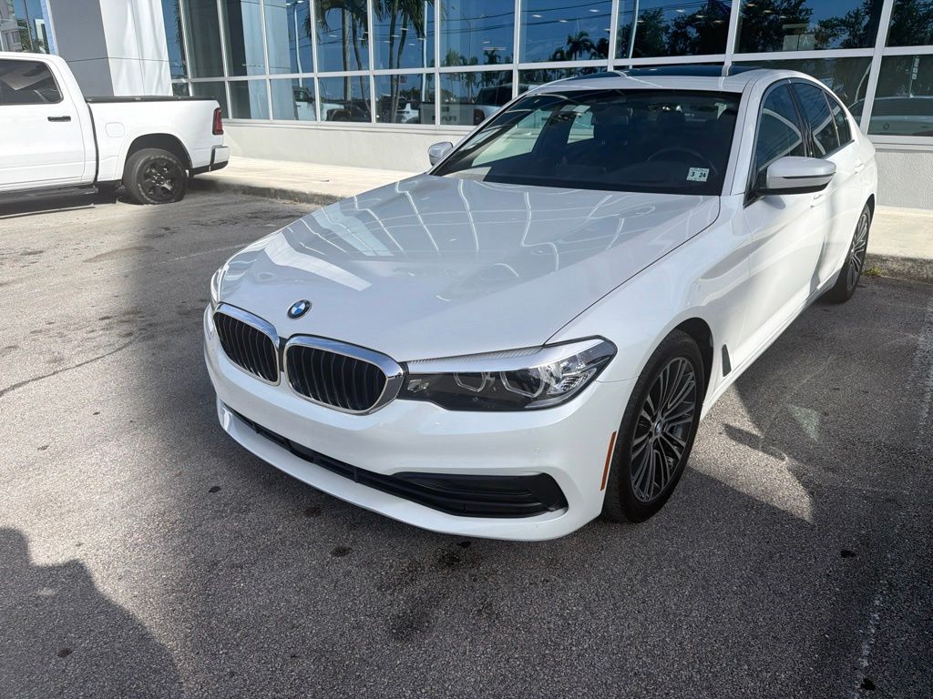 Used 2019 White Metallic BMW 540i xDrive image 8